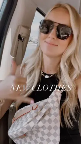 It’s the new clothes for me. Let’s go we are going shopping #shopping #newclothes #new #shoppingaddict