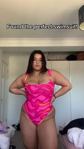 im in love 🥰 @Kasela Studio #fyp #foryou #kasela #kaselastuidos #swimsuit #plussize #fashion #plussizefashion #tryon #fashiontok 