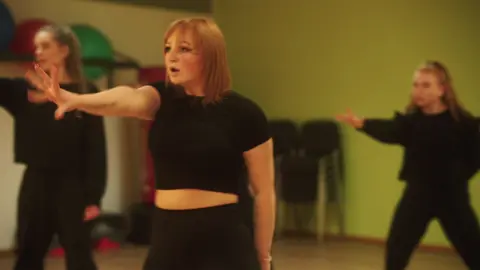 #MenungNr.3 #fyp #foryoupage #AdamDanceAcademy #AdaFam #Fam #Family #Love #Dance #Münster #Ostbevern #tanz #Music #forall #Smile #liebe