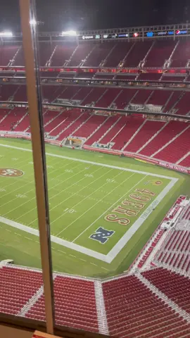 Levi’s after a game 😍 #49ers #49ersfaithful #levisstadium