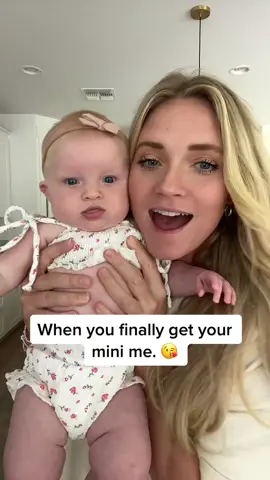 I can get use to this 🥰 #baby #parents #parentsoftiktok #viral #4u #foryou #foryoupage #fypシ #myminime #parentsoftiktok #parenttiktok #parenthumor #babygirl #mylookalike #babysoftiktok