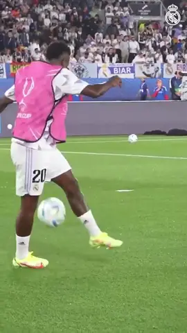 Those Brazilian moves 🔥 #realmadrid #football #footballtiktok #sport #vinicius