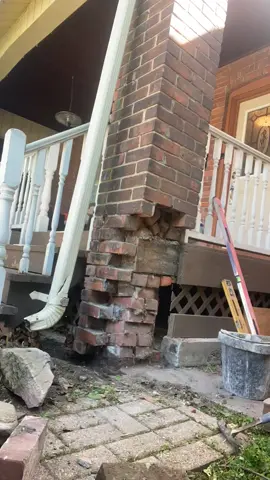 Repairing the bottom of a porch pillar! #brickwork #bricktok #bricklayer #restoration #masonry #tictok #brickrestoration #mortar #toronto #hardwork #matching #removation #restore #letsgo #gta #gamer #art #artist #2022 #instagram #brick #gaming #skills #curbappeal #reno #Home #sweethome #canada
