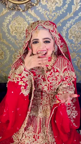 Meri Hassii ni Ruk ri thi..  Happy Bride 💕Thanks @Hanozia_sami  #foryou #foryourpage #viral #trending #200k #1millionaudition #pyarimaryam