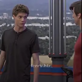 um pouco de dança para vcs😎#henrydanger #nickelodeon #humor