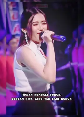 Kalung Emas #storywa #dangdutkoplo #ambyar #shepinmisa #kalungemas #literasi #sajak #puisi #hujan #rindu