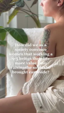 Mama, your role is so valuable.  #homemaker #sahm #stayathomemom #homemakingmama #homemaking