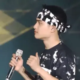 the iconic of geleng2 kyungsoo #kyungsoo #dyo #exo #exol #luckyoneexo #fyp #fypシ #fypyourpage #fancamexo #🤍