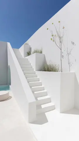 Idea from @fabienne.mitzel 🥥🌊🤍 #mydreamhome #dreamhouse #house #white #minimalist #imalination #decor #inspo #interiordesign #fyp #foryou 