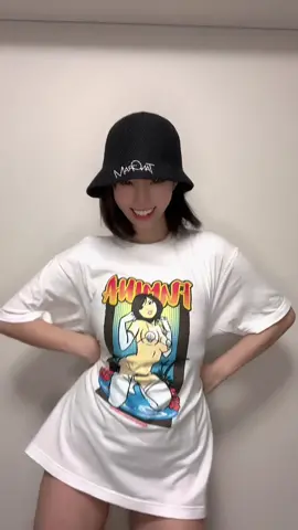 ヴィレッジヴァンガードとのコラボアイテム本日が受注締切になります❣️❣️ 人気イラストレーターのKENTOOさんの描き下ろしです💗　もう手に入らないレアアイテムなので是非getしてね✨　https://vvstore.jp/feature/detail/18332/