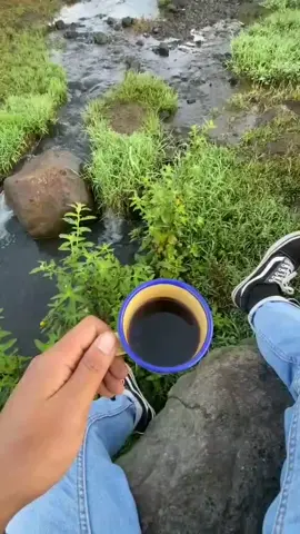 weekend enaknya kemana nih #piknik #jalanjalandulu #maindialam #alam #fypシ #fyp #jalanjalan #estetic #ngopipagi #ngopisantuy #ngopi #weekendvibe