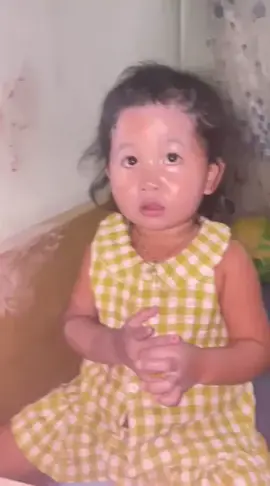 Đánh có xí kem chống nắng cho đỡ đen mà bà ngoại chửi khang mệt ghê🤧