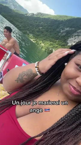 C’est fou comment ma vie a totalement changer. #fyp #foryou #thaiblack #Love #couple #distancerelationship #blasiancouple #pourtoi #blasiancouple #blasian #fypシ #thailand🇹🇭 #devinelapersonne