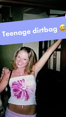 Hey, he was the biggest ‘celebrity’ id ever met in real life 😅 🙃 #teenagedirtbag #teenager #momsusedtobecool #toocoolforschool