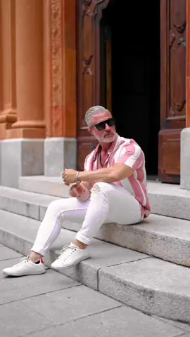 Today OOTD do you Like this look? 🤍💗😀 #lookoftheday #attitude #trendingsound #tips #outfitideas #outfitinspo #menmodel #comolake #reelsindia