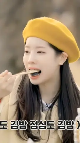 ʕ˖ ⌕  𝖿𝝰ᥒᥴ𝝰ꭑ's 