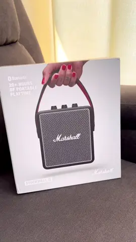 Parlante Bluetooth Marshall Stockwell II disponible en www.mol.bo             #travelmusic #marshallheadphones #speakers #bluetoothspeakers  #parlantesportátiles#parlantesbluetooth #tiendaenlínea #parlantes #marshallheadphones #lujoso #audifonos #gadgetstore #musica