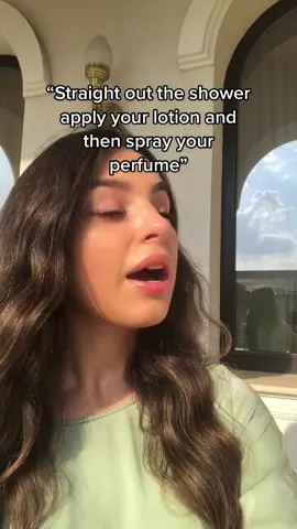 Perfume always lasts longer on mousturised skin #perfume #perfumetok #perfumetips