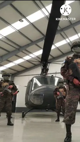 #Guatemala #ejercito #🇬🇹 # enfrentamiento# entre# elementos# del# ejército# guatemalteco# en# el# departamento# de# Petén# 2011#gtaporsiempre @Delta whisky 502 @Delta whisky 502 @Delta whisky 502