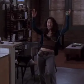 shut up, dance it out. (the quality wtf??) #greysanatomy #greys #shutupanddance #calzonaedit #cristinayang #meredithgrey