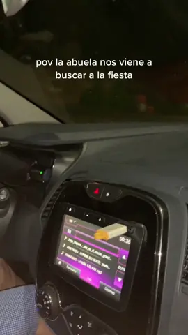 vuestra abuela como os va a buscar a la fiesta? la mia asi #festascedeira #fiesta #laabuelahacetodoloquequiere #lentejas