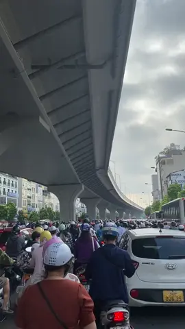 Âm thanh đáng sợ 😬😬 #hanoipho #hanoi #ketxe #tacduong #onao