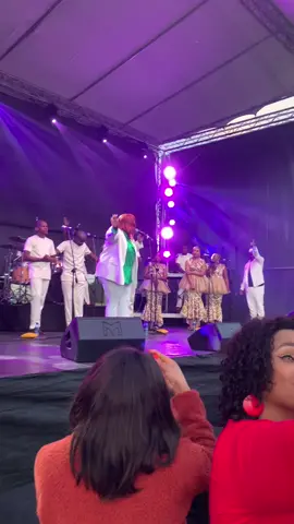 One thing about me,I LOVE GOD and angfuni ukusuka kuye🥺🤞🏿#sneziey #worship #indumisoenkulutour #indumisoenkulu