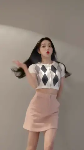 걸즈인미러😶‍🌫️ #foryou #girlinthemirror #라이징히어로