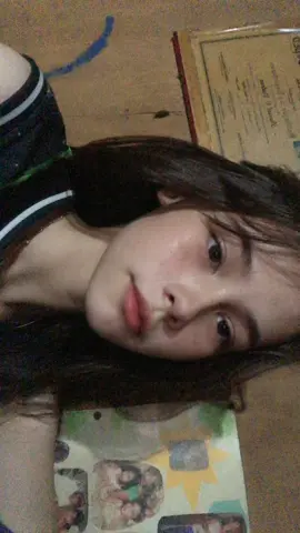 🥸
