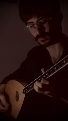Ev music 🎶 dyiaryi bo we  أغنية     (الارض الطيبة).      #ارض_الطيبه#ارض_الطيبه #موسيقى #موسيقى_حزينه #موسيقى_الارض_الطيبة #murad_saz ##muradsaz #اكسبلور #ترند #ترندات_تيك_توك