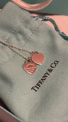 Unbox my dream necklace with me 🥺🤍 #tiffanyandco #tiffanynecklace