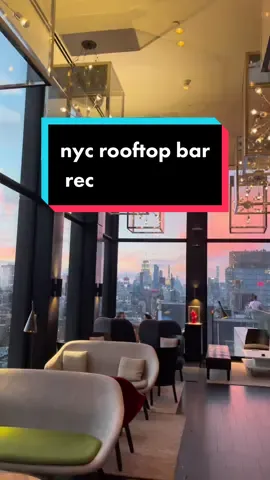 not over these views 😍 #nyc #nycfood #nycnightlife #nycrooftop #rooftop #nyclife