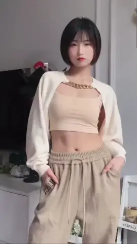 早上好我来了#hahaha😂😂😂 #trending #suhuong #suhongtiktok #lyminyang
