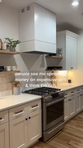 people still hating on my keurig fridge 😂🫶🏼 #fyp #trending #trendingsound #Home #homedecor #homeinspo #kitcheninspo #keurigcoffee #keurigmachine