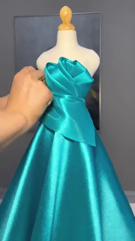 The chest design is really gorgeous, is it ? 😍🤩#clothingideas #fyp #fashion #desiner #clothingmaker #clothfactory #clothes #clothingtips #dress