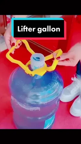 Round handle folding holder lofter for gallon water container#fypシ#foryoupage#tiktokbudolshop#holder#liftergallon 