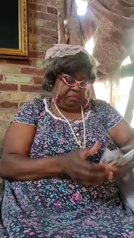 #Trapgranny #actresses #trapgrandma #trapmusicmuseum #fyp #comedian #comedy #consistencyiskey #dreamsdocometrue #dreambig #blackactor #blackactress #viral #tv #successfully #bookme