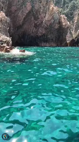 Le golfe de Porto ❤️ #LaCorseAutrement #Corsica #CorsicanLife #Nature 