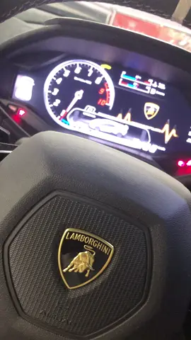 Music 🙌  #lamborghini #huracan #supercars #lambo #startup #carslover #carsoftiktok #carspotting #lamborghiniaventador #acelerando 