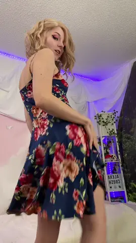 Hiiiii (say it back)