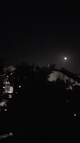 لا خير في شعور لا يخالطه الأمان مهما كان جميلاً ، #هزمتني #انتحل_شخصيتك💜❤️ #عبدالمجيد_عبدالله #مساء_الخير #خليجيات #تيك_توك #fyp #تصويري #تصميمي