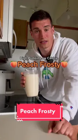 Protein Peach Frosty🍑🔥 #weightloss #diet #food #nutrition #protein #proteinshakes #kitchen #healthy #muscledummies #fyp #foryou