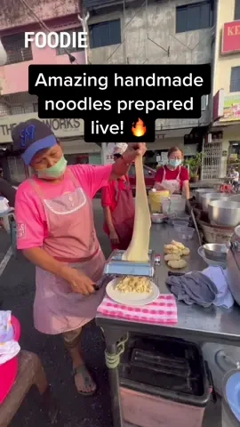 This family business been running for decades! 😍📍Grandma Ong @ Taman Pelangi, Johor Bahru. #johor #jbfood #jbcafe #johorfoodie 