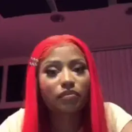 #nickiminajlaughter Nicki laughing