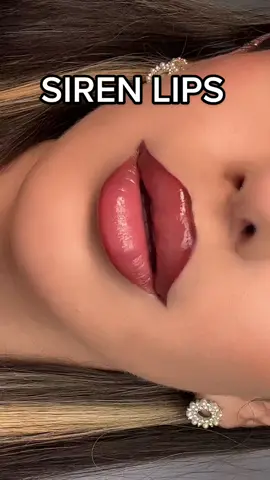 DOE OR SIREN LIPS ?! Comment which you prefer! @makeupbybrooktiffany #makeup #doevssiren 