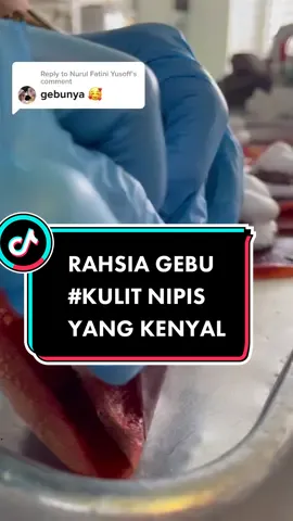 Replying to @Nurul Fatini Yusoff .. bukan takat gebu ja. Kenyal dan nipis so nak makan beku pun tak ada masalah isu kulit kejung menebal❤️❤️ #oemCrepe#crepeGebu#fypage #fypdongggggggg #fypage 