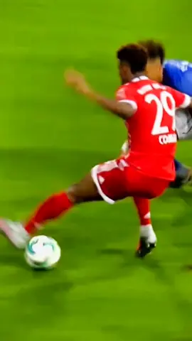 Vous souvenez-vous de ce geste de Kingsley Coman contre Thilo Kehrer ? 🔥 #kehrer #coman #skills #talent