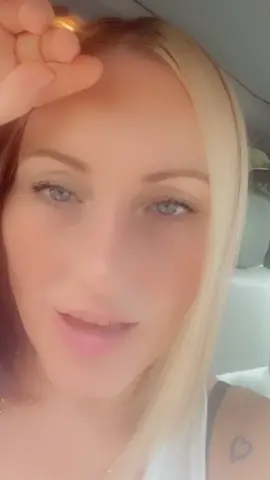 Something about a video in reverse that is just so eye catching 💋