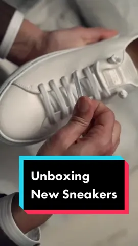 My first ever #unboxing video with these incredible minimal #sneakers by Basic Supply! Lemme know what you think! #mensfashion 