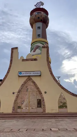 Faisons le tour de la Tour de l’Afrique 😉 #bamako #tourdelafrique #mali #africa #tiktokmali🇲🇱 #malientiktok #bamakomali🇲🇱 #malienne #malienne🇲🇱❤️❤️ 